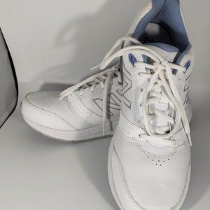 New Balance White Women's Walking Shoes Sneakers 928 v2 Sz 10.5 Like New